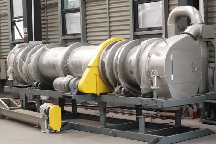 金屬污泥烘干機(jī)可以將金屬污泥再加工處理再利用，具有良好的社會(huì)經(jīng)濟(jì)環(huán)境效益。