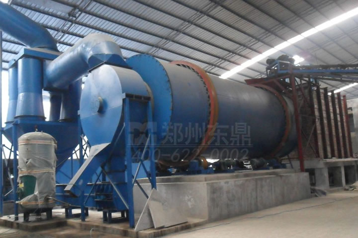 沙子烘干機(jī)主要用于干粉砂漿行業(yè)所用的黃砂、河沙及鑄造行業(yè)用于各種規(guī)格型砂的脫水烘干。